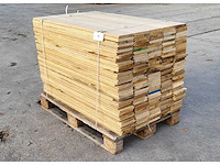 34.4m2 afrikaans eiken 18 x 140 mm, lengte 120cm (205x) - afbeelding 1 van  5