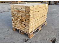 34.4m2 afrikaans eiken 18 x 140 mm, lengte 120cm (205x) - afbeelding 3 van  5