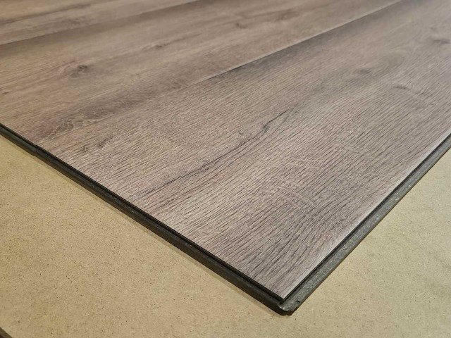 35 m2 laminaat watervast plank - 1383 x 244 x 8,5 mm - afbeelding 2 van  2