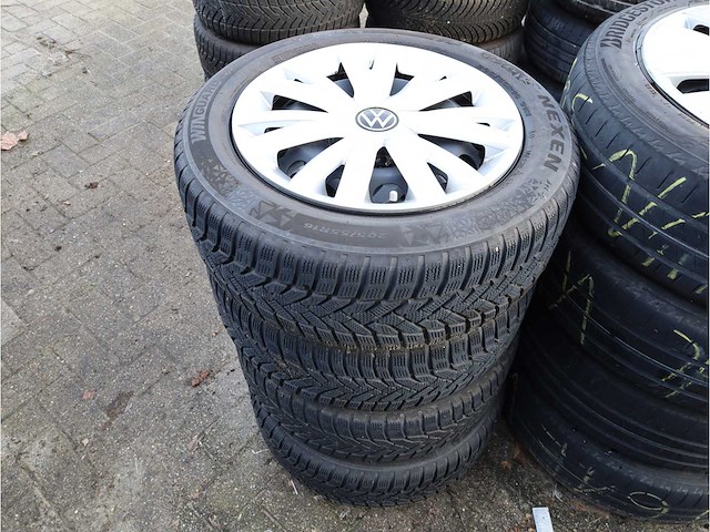 35 sets stalen velgen met banden - afbeelding 35 van  36