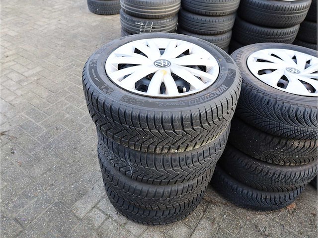 35 sets stalen velgen met banden - afbeelding 6 van  36