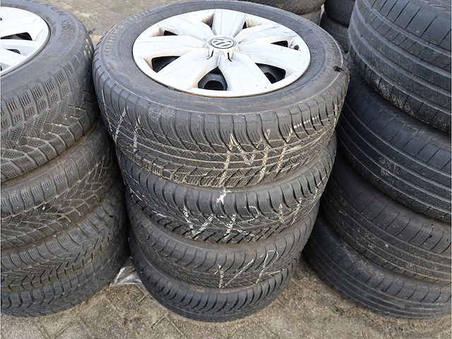 35 sets stalen velgen met banden - afbeelding 20 van  36