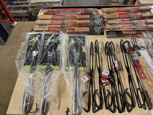 35x bbq accessoires w.o. grilvork, bbq-tang, bbq-afdekhoes - afbeelding 3 van  10