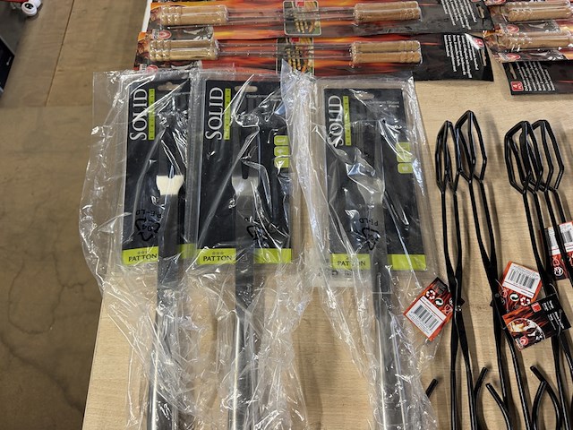 35x bbq accessoires w.o. grilvork, bbq-tang, bbq-afdekhoes - afbeelding 6 van  10