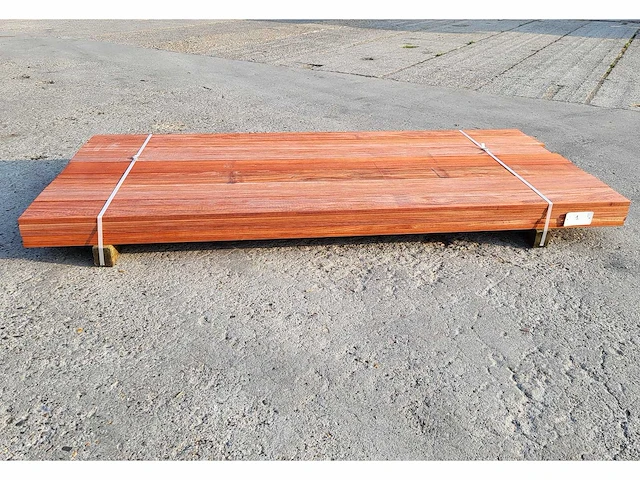 35x padouk planken 21 x 140mm, lengte 215 cm (10.5m2 - afbeelding 4 van  5