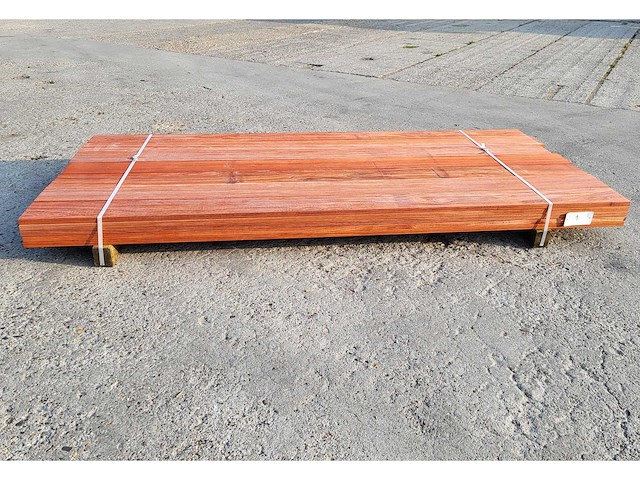 35x padouk planken 21 x 140mm, lengte 215 cm (10.5m2) - afbeelding 4 van  5