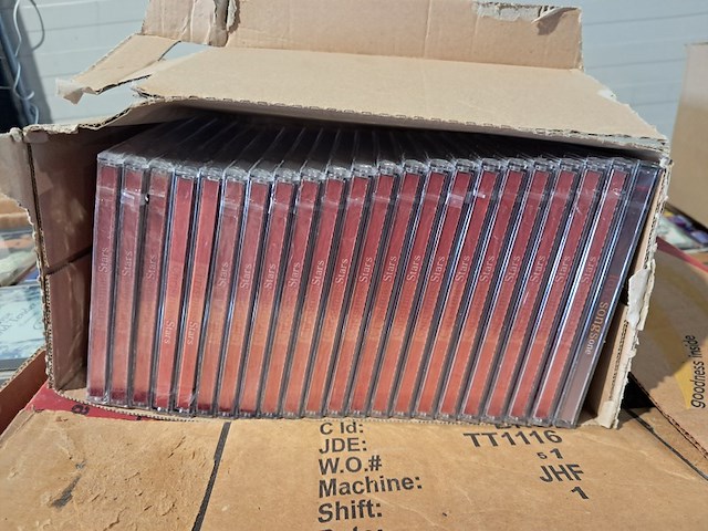 36 dozen vol met cd's, cd's, cd's, wit, 1992-2026 - afbeelding 10 van  10