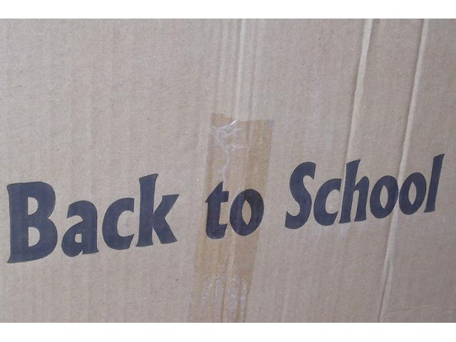 36pakken van 10 doosjes krijtjes.back to school. - afbeelding 1 van  7
