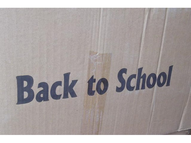 36pakken van 10 doosjes krijtjes.back to school. - afbeelding 1 van  7