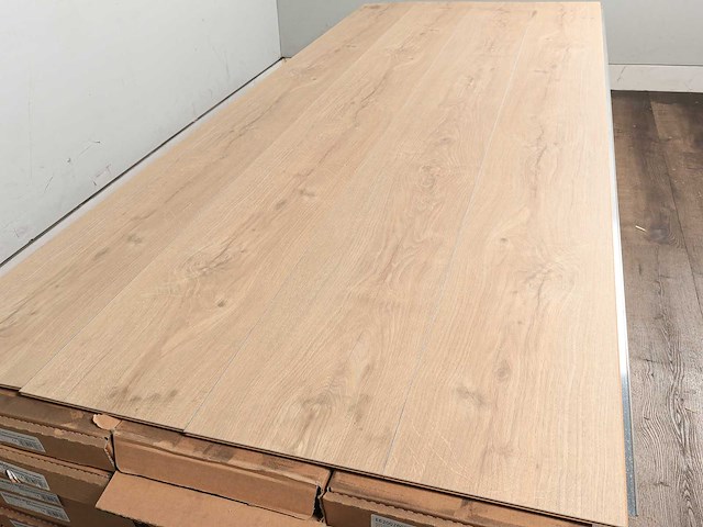 37 m2 laminaat xl plank berry alloc - 2410 x 241 x 12,3 mm - afbeelding 3 van  4