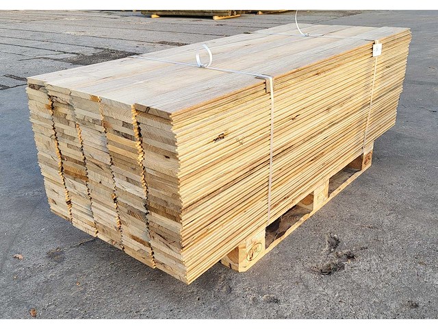 37.8m2 afrikaans eiken vloerdelen 18 x 140 mm, lengte 180 cm (150x) - afbeelding 4 van  6