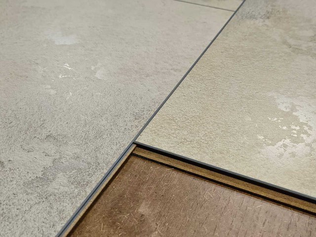 38 m2 laminaat plank - 1184 x 320 x 7,7 mm - afbeelding 2 van  3