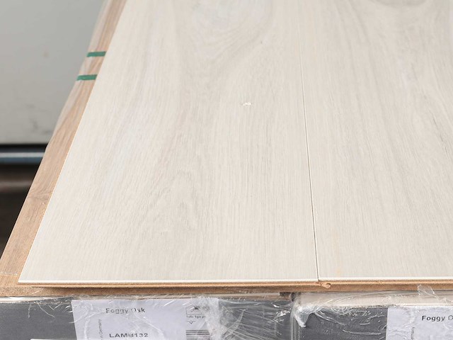 38 m2 laminaat plank - 1285 x 192 x 10 mm - afbeelding 2 van  3