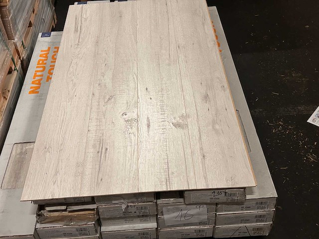 38 m2 laminaat plank - 1383 x 193 x 8 mm - afbeelding 3 van  3