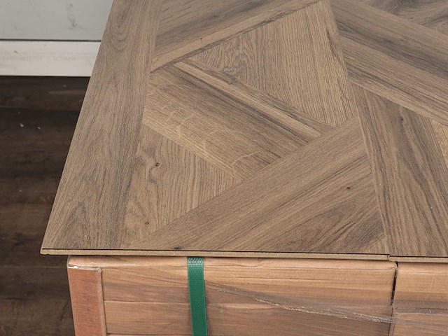 38 m2 laminaat plank watervast - 1290 x 329 x 8 mm - afbeelding 2 van  4