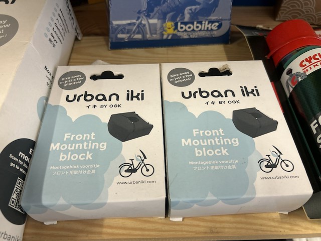 38x fietsonderdelen en accessoires w.o. handschoenen, achterzitje w.o. urban iki, bobike, bbb - afbeelding 10 van  14