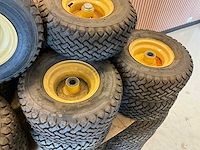 38x ongebruikt trelleborg band met velg 18x7.00-8 - afbeelding 9 van  9
