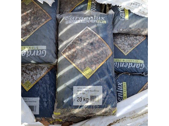 38x zak graniet split a 20 kg gardenlux, rood/grijs - afbeelding 1 van  5
