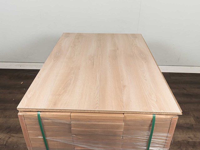 39 m2 laminaat plank - 1383 x 159 x 8 mm - afbeelding 3 van  4