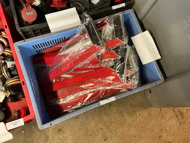 39 winkelhaken - afbeelding 1 van  2