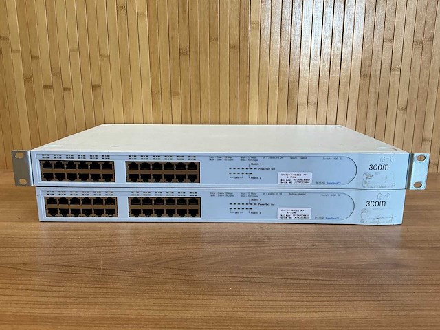 3com | superstack 3 | 4400se | netwerk-switch (2x) - afbeelding 1 van  9