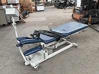 3d active trac chiropractische tractietafel - afbeelding 2 van  5