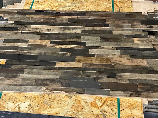 3d oud eiken wandbekleding (21,89 m2) - afbeelding 1 van  4