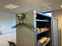 3d printer materiaal in kast - afbeelding 5 van  11
