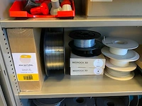 3d printer materiaal in kast - afbeelding 10 van  11