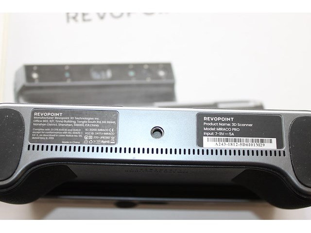 3d scanner revopoint miraco pro met diverse accessoires. - afbeelding 4 van  6