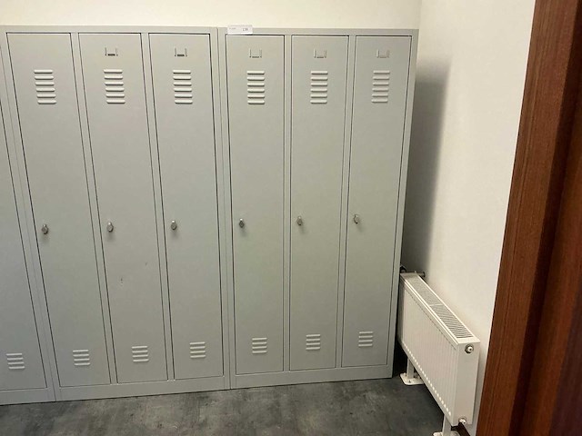 3deurs lockerkast (3x) - afbeelding 2 van  6
