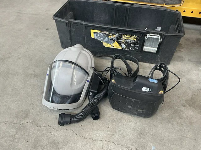 3m adflo lashelm met afzuiging - afbeelding 1 van  5