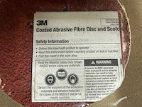 3m coated abrasive fibre disc schuurschijven - afbeelding 5 van  5