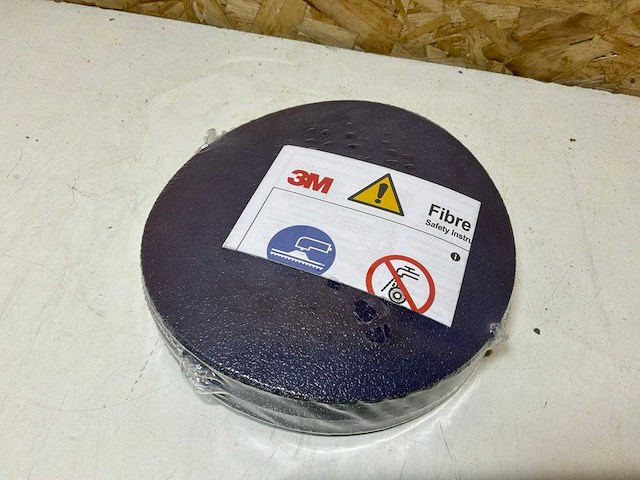 3m cubitron 3 fiberschijf 1182c 180 k80 (100x) - afbeelding 1 van  4