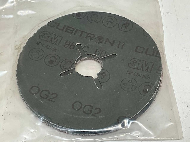 3m cubitron ii fiber schuurschijf 987c 115 k60 (50x) - afbeelding 2 van  3