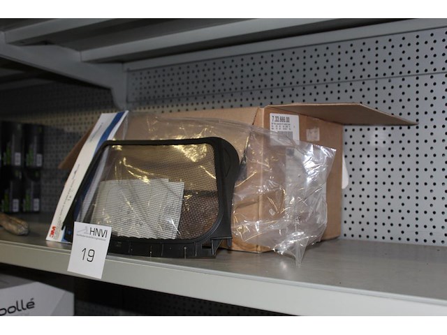3m gezichtsbescherming. totaal 14 stuks - afbeelding 2 van  2