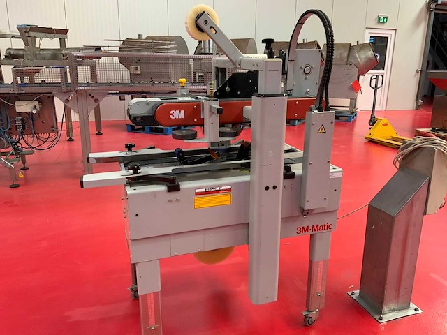 3m-matic 700a-e 29200 dozensluitmachine - afbeelding 1 van  8