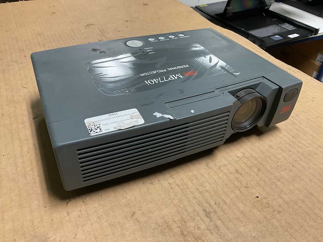 3m mp7740i lcd projector - afbeelding 1 van  5
