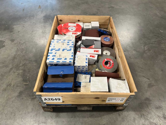 3m / norton - partij schuurmateriaal en schuurschijven - afbeelding 1 van  10