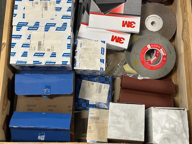 3m / norton - partij schuurmateriaal en schuurschijven - afbeelding 3 van  10