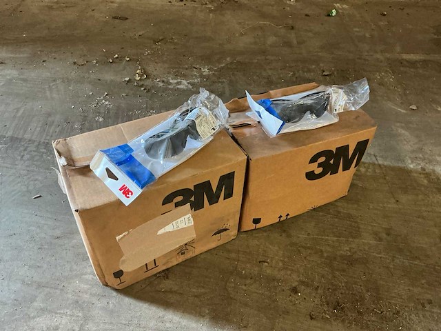 3m partij veiligheidsbrillen - afbeelding 1 van  3