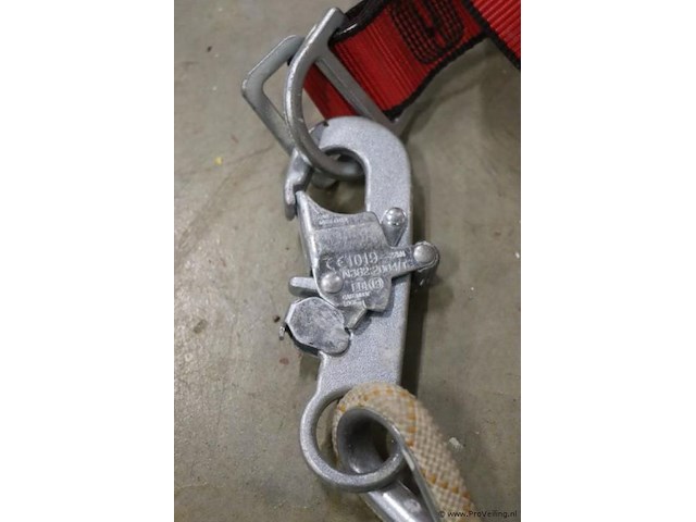 3m pro valbeveiligingsharnas - afbeelding 3 van  5