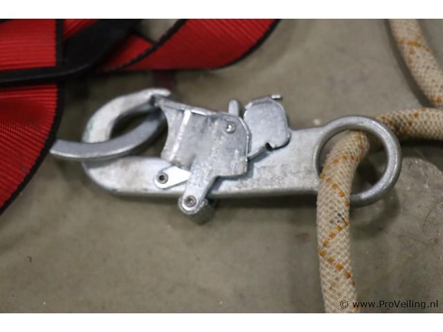 3m pro valbeveiligingsharnas - afbeelding 4 van  5