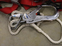 3m protecta valbeveiligingsharnas - afbeelding 2 van  5