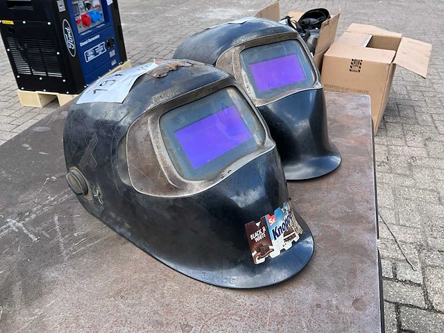 3m speedglas automatisch verduisterende lashelm (2x) - afbeelding 1 van  5