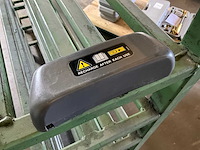3m speedglas laskap en lithium batterij, met grote hoeveelheid 3m adflo batterijen - afbeelding 5 van  6