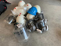 3m veiligheidshelmen, gelaatsbescherming en maskers - afbeelding 1 van  3