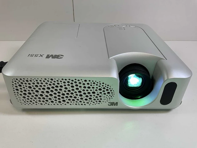 3m (x55i) 3.200 lumen xga projector (1439 lamp hours) - afbeelding 1 van  6