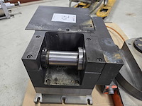 3r - c290000 - clamping table - afbeelding 1 van  5