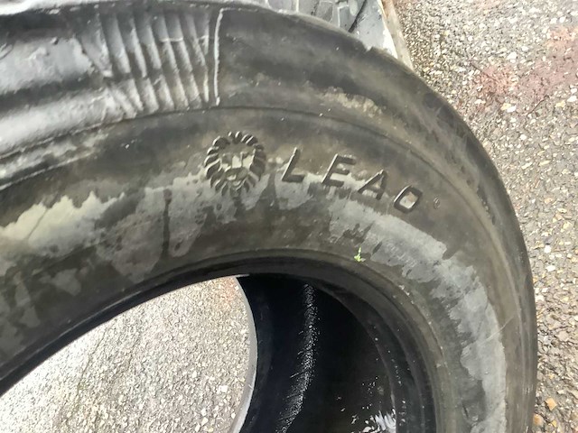 3x 445/45r19.5 band - afbeelding 7 van  9